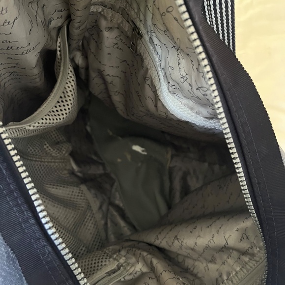 Lululemon convertible tote - Picture 4 of 6